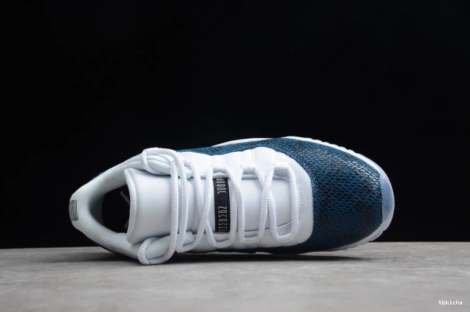 Reps TBK CD6846-102 Low Air Blue Snakeskin 11 Jordan Navy 0809
